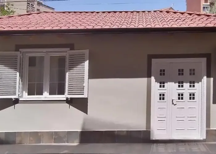 My - Entire House In The Center Of Apartment